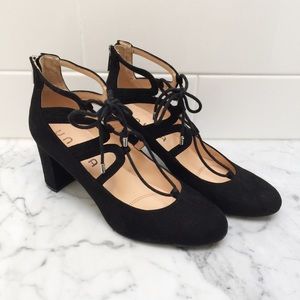 Unisa Uncalete Black Lace Up Pumps
